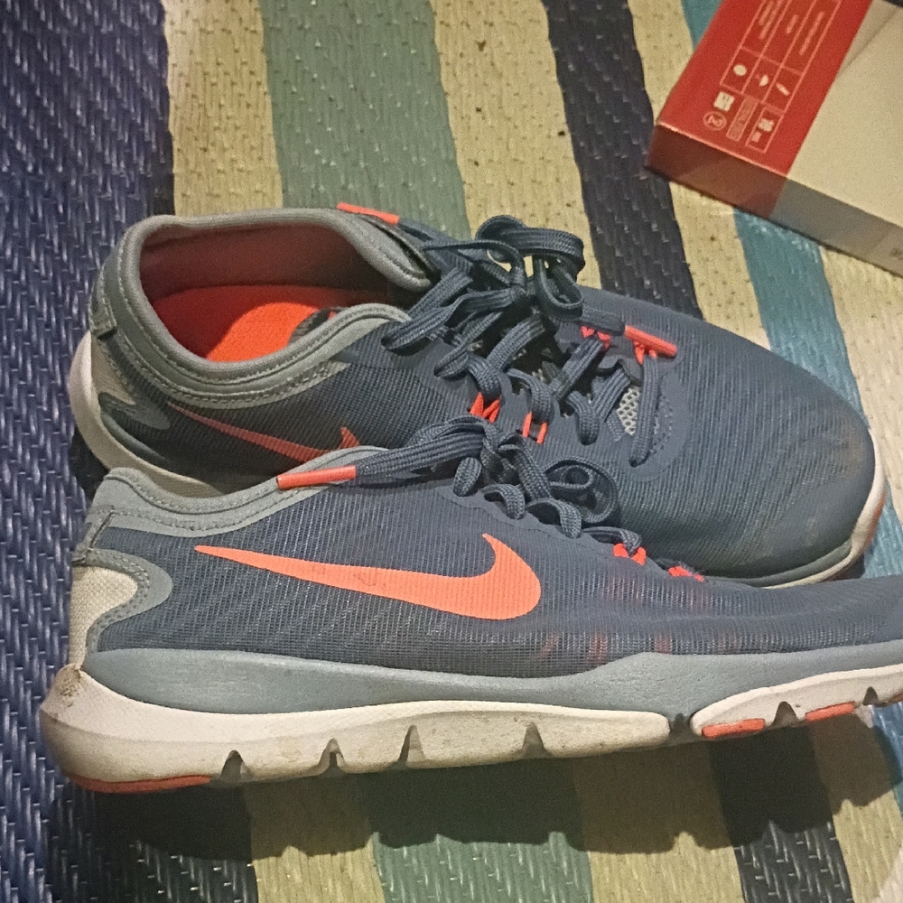 Nike Men's Athletic Shoes in Blue and Orange